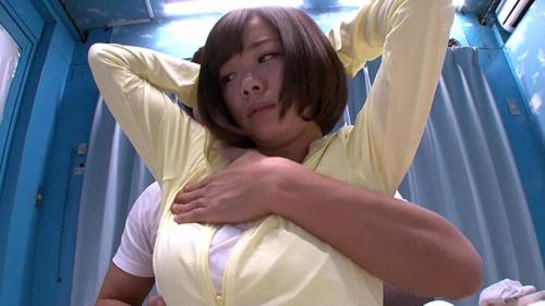 【マジックミラー】ママさんバレーにいそしむアラサーの若妻が恥じらいながらもアクメイキまくりのハメ撮りSEX