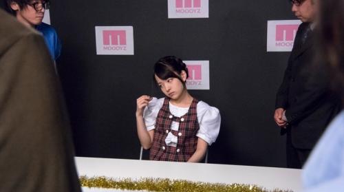 あべみかこにファン感謝祭でドッキリ企画wアイドルAV女優にいきなり顔射ぶっかけヲタクがハメ撮りセックスしだしたらw