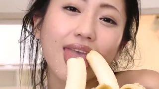 【壇蜜@芸能人濡れ場】「乳首コリコリしないでぇ」テレビで大人気の某有名女優が隠したいAVより過激な着エロ変態痴女流出映像
