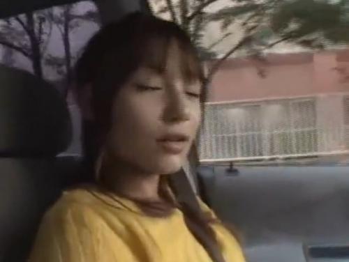 【柚木ティナ】激カワ美少女とドライブデートの後はしっぽり咥えてもらいどぴゅぴゅっとね