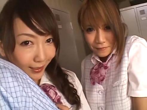 パンストギャルOL二人に肉体接待されてしまう店長