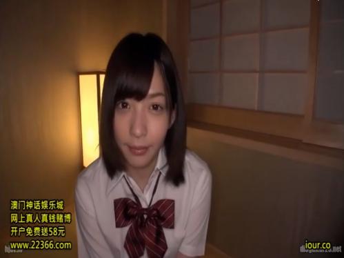 【麻里梨夏】激カワ美少女がオチンポ咥えてる事実だけで抜ける