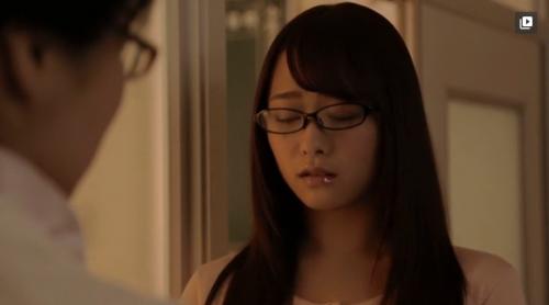 【白石茉莉奈】美人メガネ女教師のお風呂お口マンコ潜望鏡ご奉仕フェラチオがエロすぎですっ！
