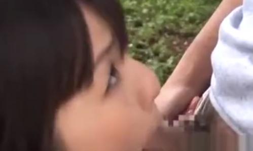 【つぼみ】開放的な野外で美少女にちんぽ咥えられたらそりゃいつもの3倍はガチガチですよ！