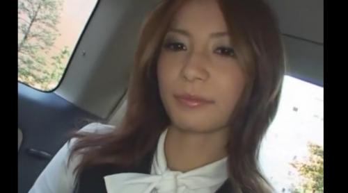 【綾瀬しおり】激カワギャルOLがスーツ姿のまま車内でぱぱっとじゅぼフェラ口内射精とか最高かよｗｗ