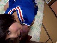 【湊莉久】ショートカットチアコス美少女の四つん這いご奉仕フェラチオ