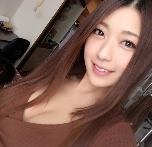 【素人ナンパ】こんな美人なのにGカップ！？クールに見えて声かけたら即ハメできたビッチ女に種付け中出しｗｗ【ハメ撮り】