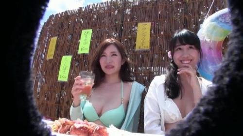 『えっちなことしないって約束だからねっ❤』美巨乳ビキニギャルをゲットだぜーー！！アルコール飲ませてトロトロなったおまんこに交互に挿入ーーー！！