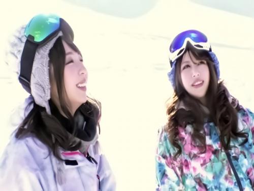 ゲレンデ女子はくそ確定ｗｗｗｗエロと酒に狂った上玉ギャルのパンツ脱がせば巨大クリトリス！スケベ汁まみれで生チンチン哀願♡