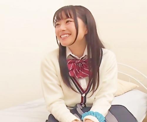 へんなコトしないよね､､､？強引に迫ればあっさり堕ちる！！女子高生のキツキツマンコに勝手に中出しｗｗｗ