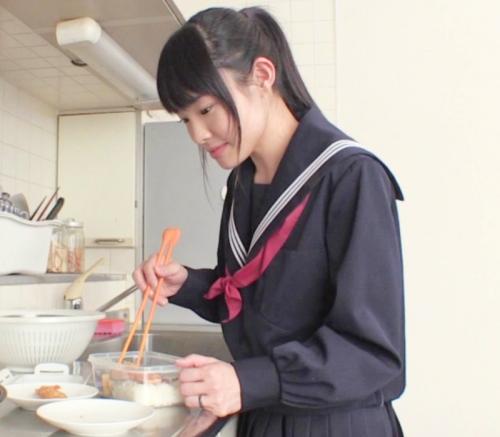 そんなにされたら､､､イクっ♡くそ可愛い美少女JK！純情なフリして脱げば超淫乱！オヤジチンポと鬼パコ中出し大絶頂ｗｗｗ