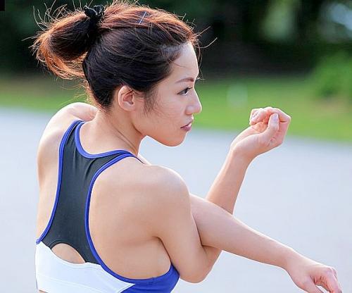 すっごい淫乱なんです､､♡鍛え抜かれたエロいカラダ！巨乳クビレの陸上アスリート美女の公開ＳＥＸは鬼シコ確定！！