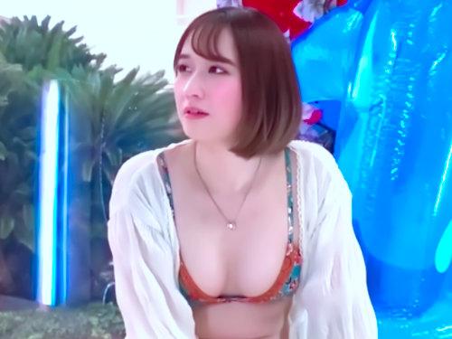 やっぱりタダマンされちゃうの～～～～♡♡固いガードもガン勃ちチンコの前じゃ秒で崩壊！真夏ビーチの巨乳美女は喰い放題かよ♪