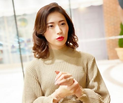 恥ずかしいですぅ､､､♡経験少な目の地味おばさんをナンパゲット！脱がせばやっべぇ極上ボディ！ホテルで激ハメしたったｗｗｗ