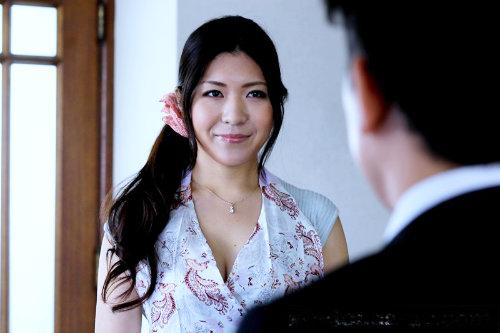 奥さん､､ホントは欲しいんだろ？ｗ旦那の留守を狙って人妻を自宅で犯しまくるマジキチ！エロ巨乳清楚妻が鬼畜激辱に快楽堕ち♡