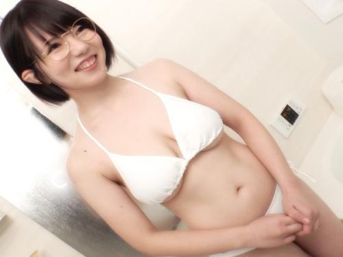 地味メガネだけどスケベＦ乳な最高恵体ｗｗｗ美爆乳なエロ奴隷がソープ遊びで加速発情のチンコご奉仕しちゃうぞ！連続射精ＳＥＸ