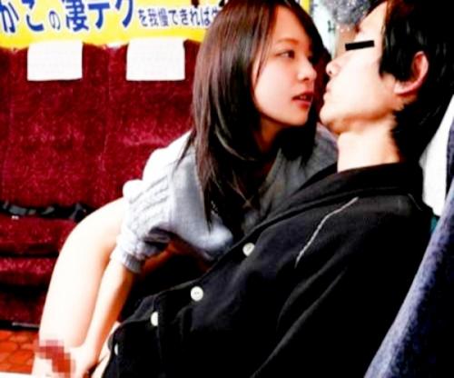 今からイイコトしませんか・・？超人気女優がプライドとまんこ賭けて！素人男性とイキ我慢勝負が激アツ！！