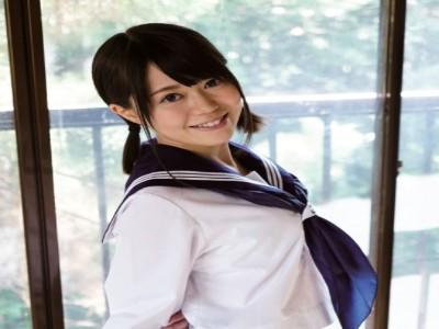 セーラー服デビュー『みくのおまんこ感じちゃうぅぅ❤』生田絵梨花似のロリ女子高生がカメラの前で痴態晒しちゃって・・生田みく