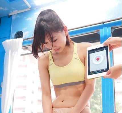マジックミラー号にやってきたスポーツ女子！身体測定と騙して隅々まで性感チェック！！潤ったおまんこに真正中出し！！！
