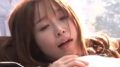 人妻＊ナンパ　激カワ人妻さんをナンパして性感チェーーック❤あっという間におっぱいおま○こクリを刺激されて大潮ファック❤
