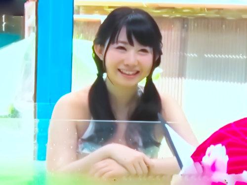 超絶かわいい女の子をＭＭ号で好き放題だと？！「中にだされちゃった･･･」人生初の混浴で欲情…ゴム無しキメられても笑顔♪
