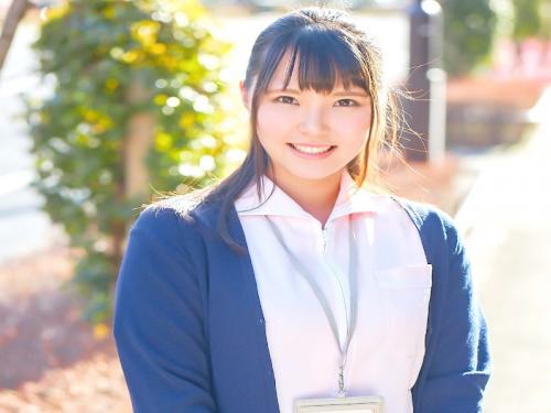 ナマで､､いいよ♡神乳でっけぇｗｗｗ爆乳な看護師がMM号で童貞チンポと成り行きセックスゴム無し膣内射精！
