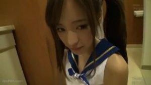 《桃乃木かな》ぼくらのプリンセスは性処理係。今日もクソきたねぇチン棒をお掃除するのだｗ