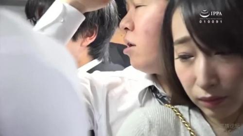 蓮実クレア　エロいカラダの女がいてちょっとイジってやったら感じてきたのでそのまま犯してやったｗ