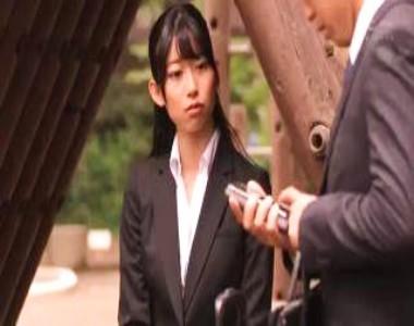 【黒川すみれ】社内NO１の美人OLと相部屋とかｗｗｗガウンからチラ見のカラダ見てたら我慢出来ない！！！