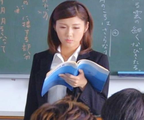 高慢な美人教師がクズ生徒たちの餌食に！「お願い、もうヤメテえぇーッ」屈辱すぎる肉便器調教！理性崩壊ｗｗｗｗｗ