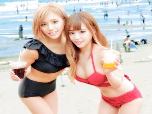 水着ＧＡＬとデカチン童貞！オイル素股で加速発情！「おまんこ入れてみる？」スケベな腰振りに一発撃沈ｗｗｗｗｗ