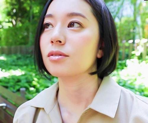 激しくシてください､､､♡スタイル抜群の美裸体がヤバいってｗｗｗ初撮り作品でマゾっぷりを発揮！変態交尾で鳴きまくるｗｗｗ