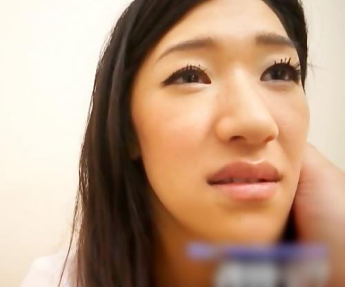 貞淑なフリしてドスケベ！田舎ナンパでゲットした一般主婦は軽いタッチでアソコは大洪水！激ピスされて悶絶絶叫ーー♡