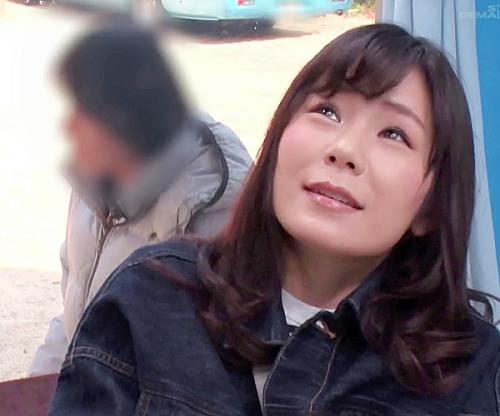 挿れちゃだめぇ､､､あんっ♡♡激カワ若奥さん！旦那を待たせてお悩み相談のつもりがゲスの過度要求を拒めず中出しまでされるｗ