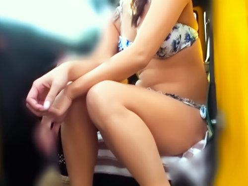 お姉さん少しだけ時間いいですかｗｗｗｗｗｗ真夏ビーチで騙されてＭＭ号？！ナイスバディでルックス完璧な女子のSEXが丸出し