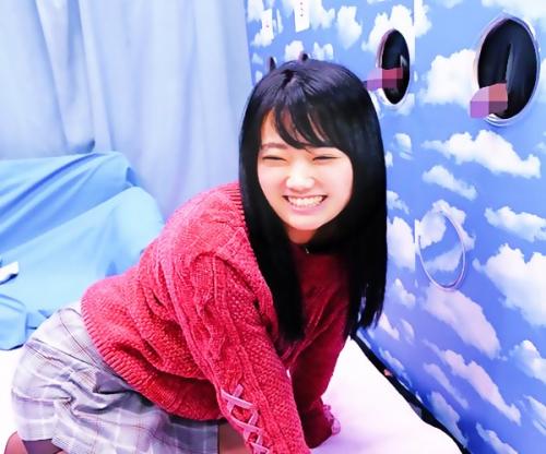 清楚系女子大生！彼氏のチンポ当てゲームでお決まりの失敗！『やだぁ♡』くすぐり攻撃からの生チンポ中出し制裁！！