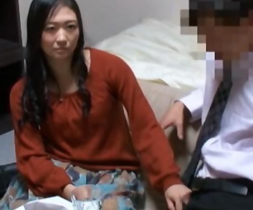 もう､､､♡ダメだってぇ､､､♡♡居酒屋でナンパした美熟女は欲求不満がすぎて軽いボディタッチで即完堕ちとかｗｗｗ