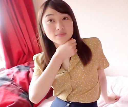 えっ？！自宅ですか､､､？激ロリ素人娘が自宅でお悩みチンポのエロに押されて鬼パコ中出しされるぅｗｗｗ