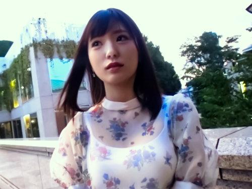 超絶トップクラスの美人奥さんも所詮はメス穴なんか？！「欲求不満はくそ鉄板♡」素人ナンパのセレブ人妻…ゴム無し中出し浮気