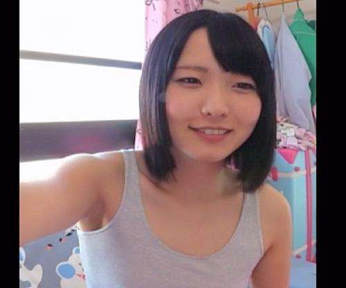衝撃ＭＡＸ！マニア必見！細身で華奢なちっぱい娘がオス二人がかりで激ハメされてるぅｗｗｗ