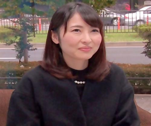 そこ､､感じちゃう､､♡おっぱい乳首を激辱されてマジ絶頂！他人棒に激ピスされて吠えまくる浮気妻ｗｗｗ