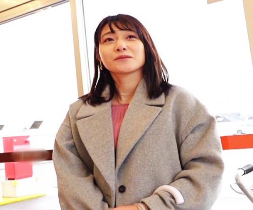 色気あふれるアラサー清楚妻！「ＳＥＸレスなんです♡」欲求不満が爆発！他人竿しゃぶって鬼ピストン絶頂ｗｗｗ