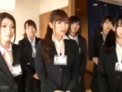 SOD女子社員的温泉忘年会を開催！限定ユーザー様を招待して酒池肉林のおまんこ祭り！！