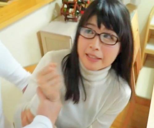 『やだやだッ！近寄らないでッッ』貞淑で真面目嫁も所詮はくそマンコ！変態義父の肉便器調教に快楽ハメ堕ちるｗｗｗｗ地味メガネ