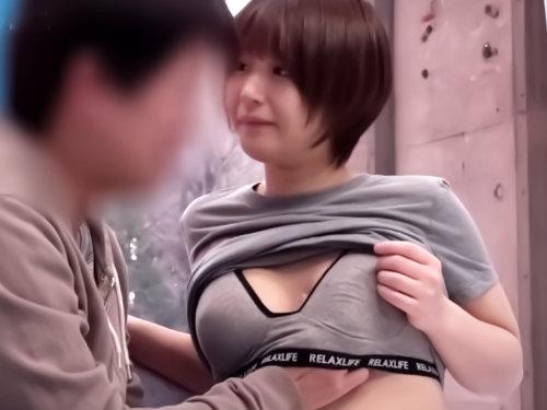 スポーツ女子の隠れた肉欲やばすぎるだろｗｗｗｗｗパイオツでっけぇ色白ＪＤが童貞棒に神発情！！絶倫マンコ大暴走ｗｗｗｗｗｗ