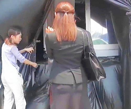 ここ､､､ですか？仕事中の一般男女！新人ＯＬのカラダに性欲ムラムラなおっさんがハッスルしまくり無責任中出しｗ