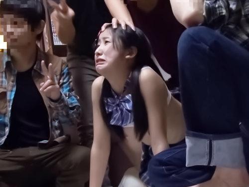 この処女マンコ､､最高すぎｗｗｗｗｗ鬼畜のたまり場に拉致監禁されるロリ少女！妊娠上等の生射精されまくり人生絶望だなｗｗｗ