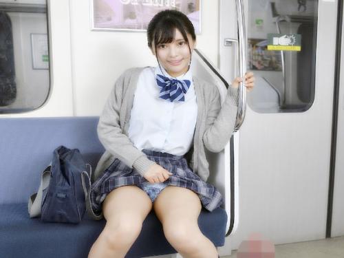 「オジサン､､さっきからドコ見てるのぉ？」向かいの座席でパンチラしてくる小悪魔ＪＫ！変態ロリマンに我慢限界の暴走確定！！