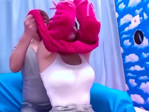 やだぁ､､ほんとに脱がされちゃうの･･･？！清楚爆乳！素人JDがMM号で彼チンポ当て！もちろんお決まり中出し罰ゲーム決定