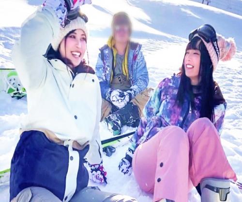 ゲレンデ女子はくそ鉄板ｗｗｗｗｗ酔わせて思考停止の無毛マンコに鬼ピストン大量イキ潮絶頂が止まらないｗｗｗ